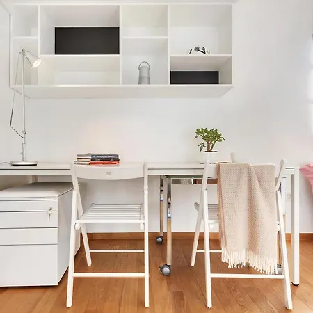 Modern In The Heart Of Old Apartment *